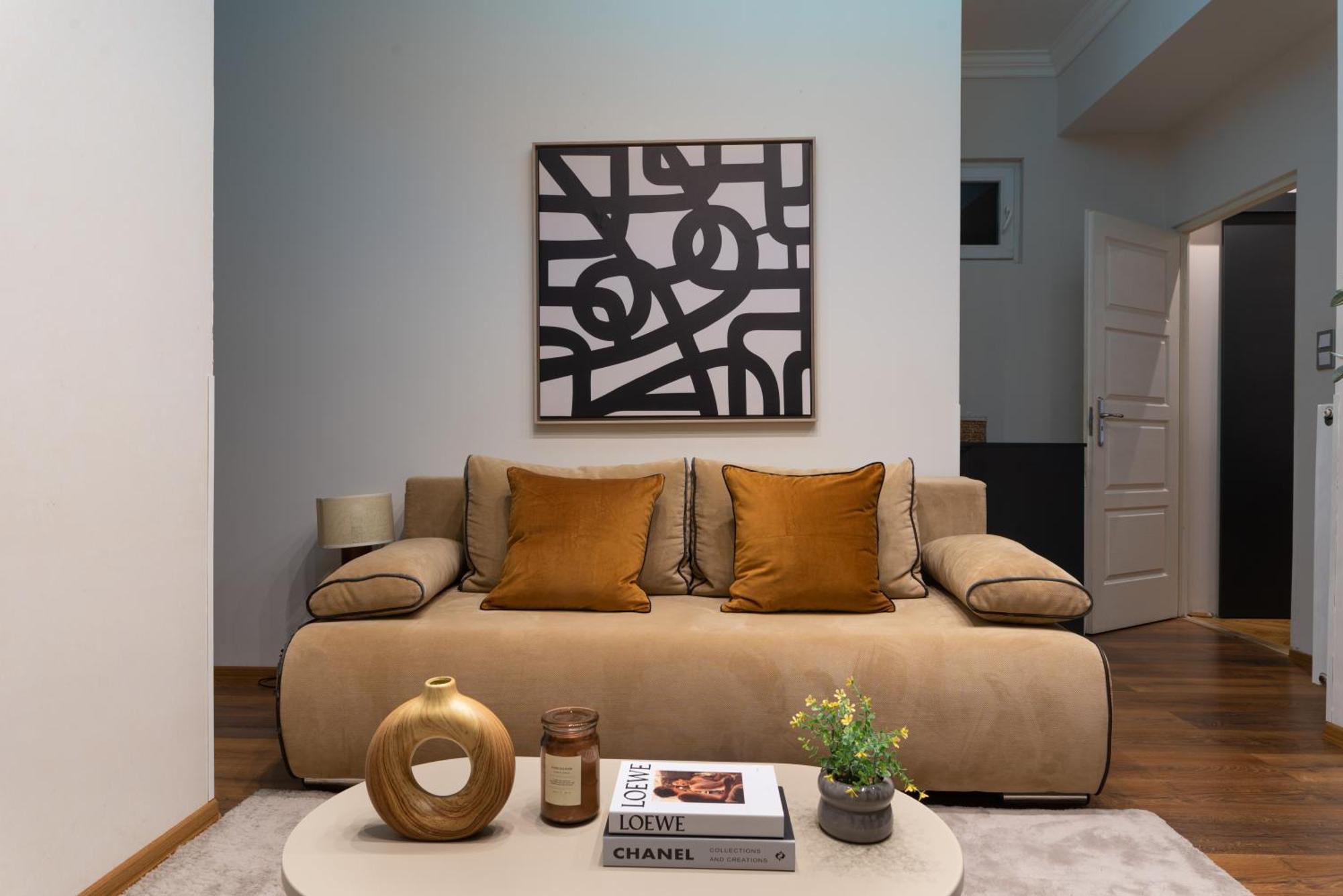 Chic Central 1Br Retreat Near New York Cafe With View 布达佩斯 外观 照片