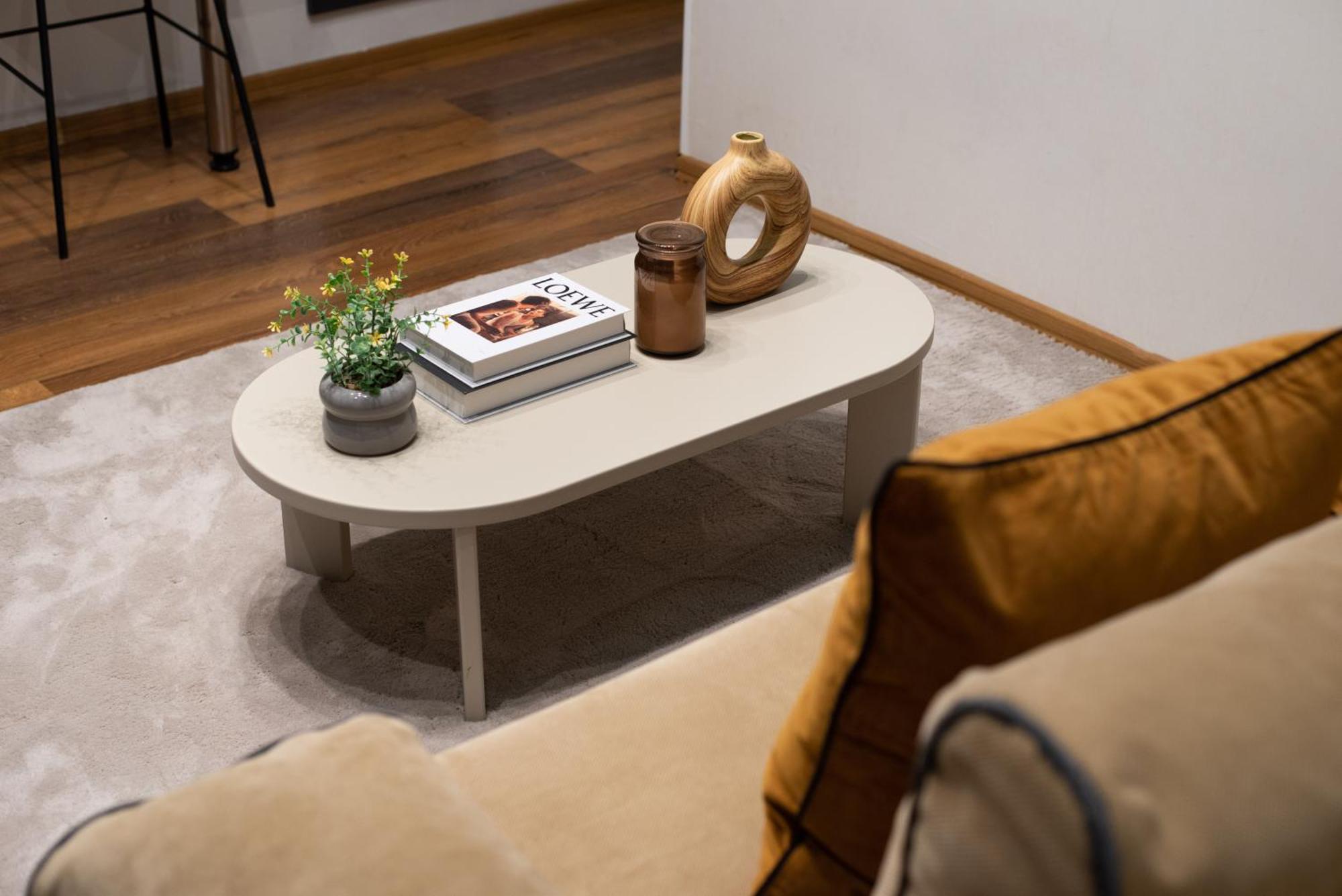 Chic Central 1Br Retreat Near New York Cafe With View 布达佩斯 外观 照片